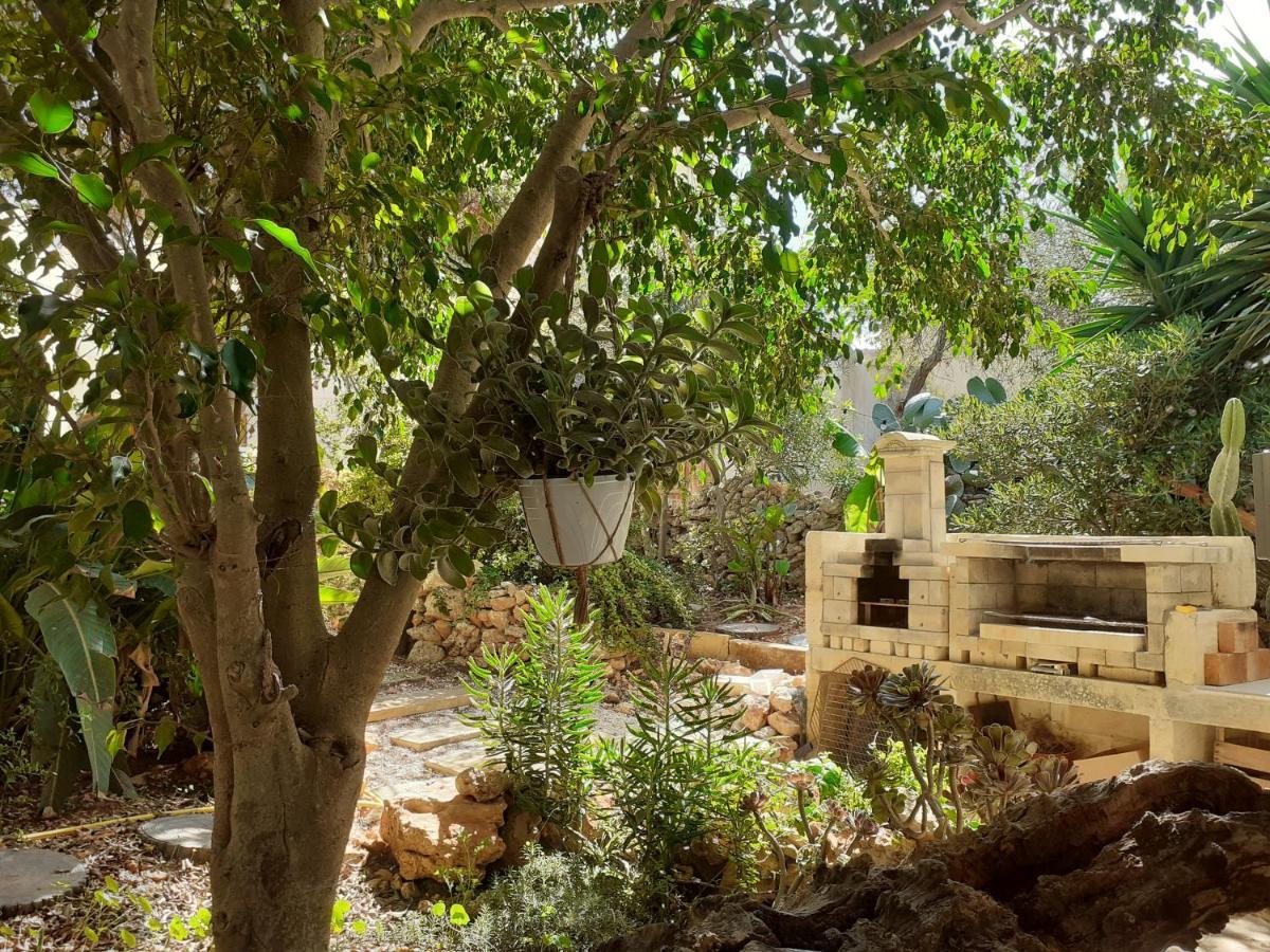 Charming B&B Dar Ta Zeppi Qala エクステリア 写真